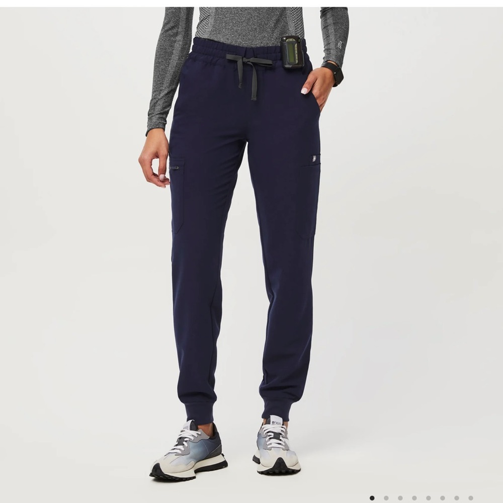 FIGS Navy High Waisted Uman Relaxed Jogger Scrub Pants Size XS Petite